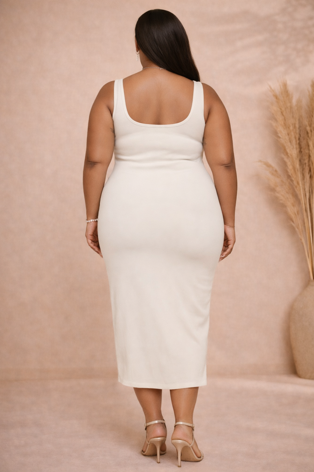 Plus Size Sleeveless Midi Dress