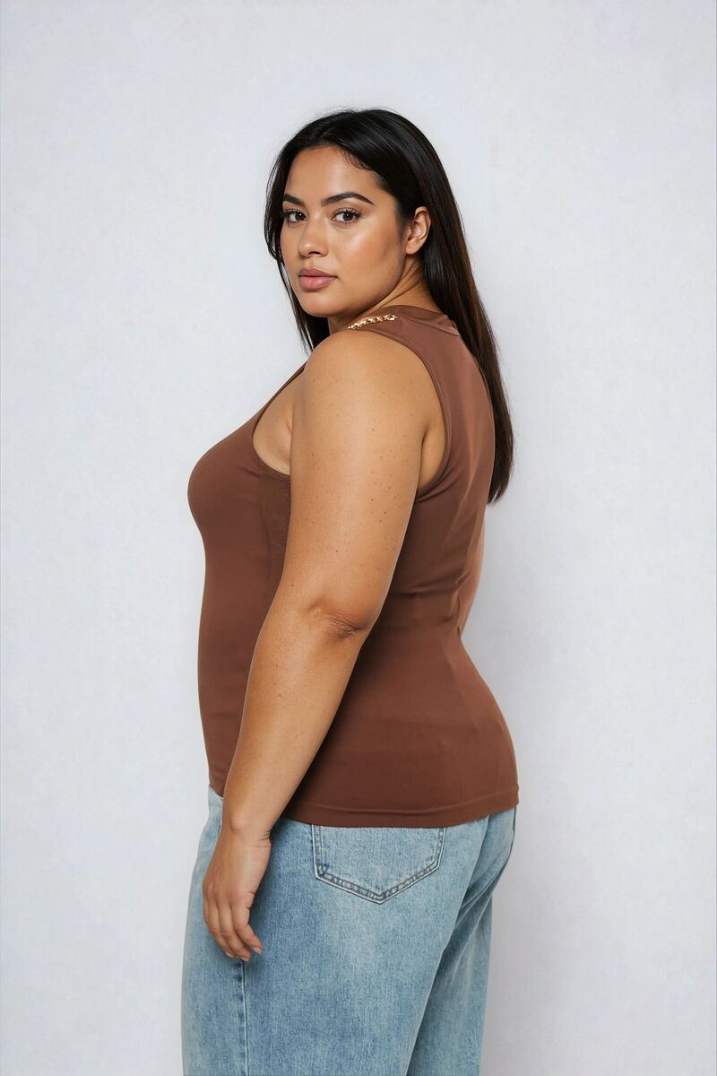 Plus Size Seamless Chain-Trim Tank