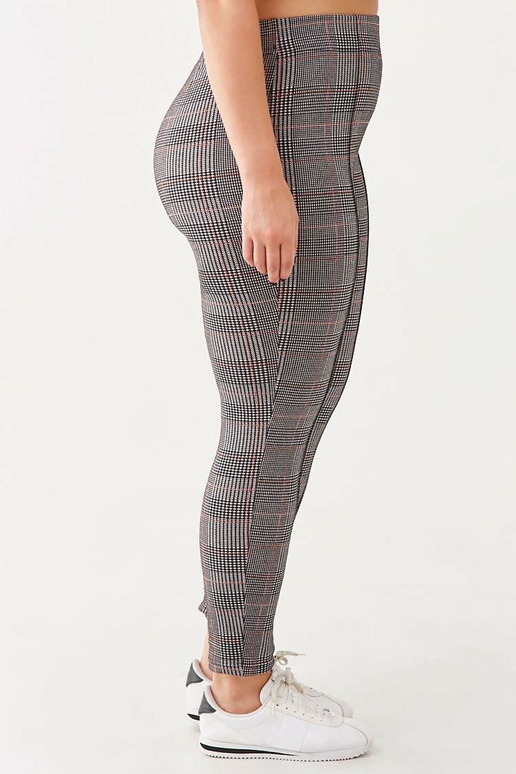 Plus Size Houndstooth Print Leggings