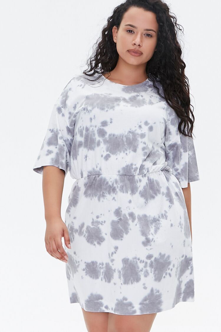 Plus Size Tie-Dye T-Shirt Dress