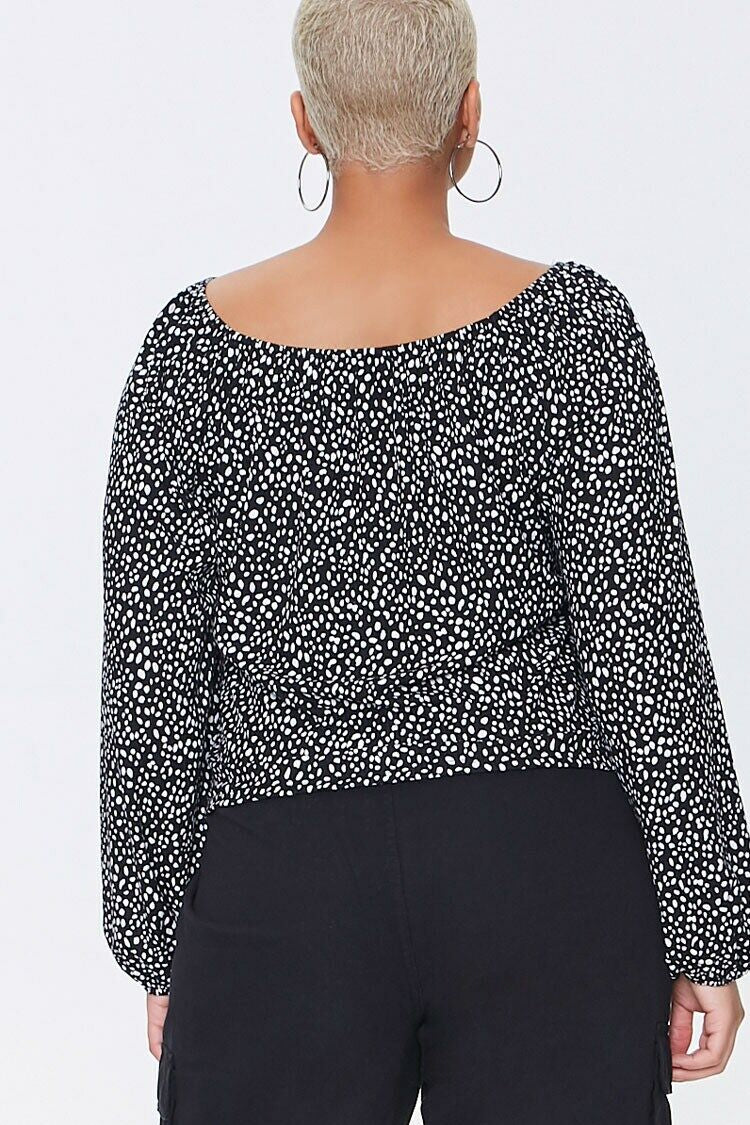 Plus Size Spotted Print Top