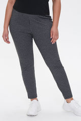 Plus Size Checkered Print Leggings