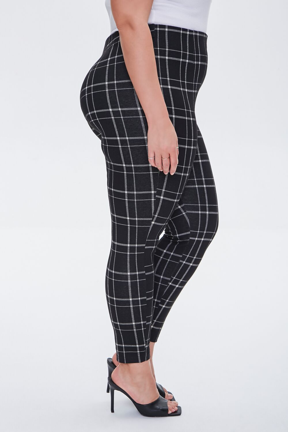 Plus Size Plaid Leggings
