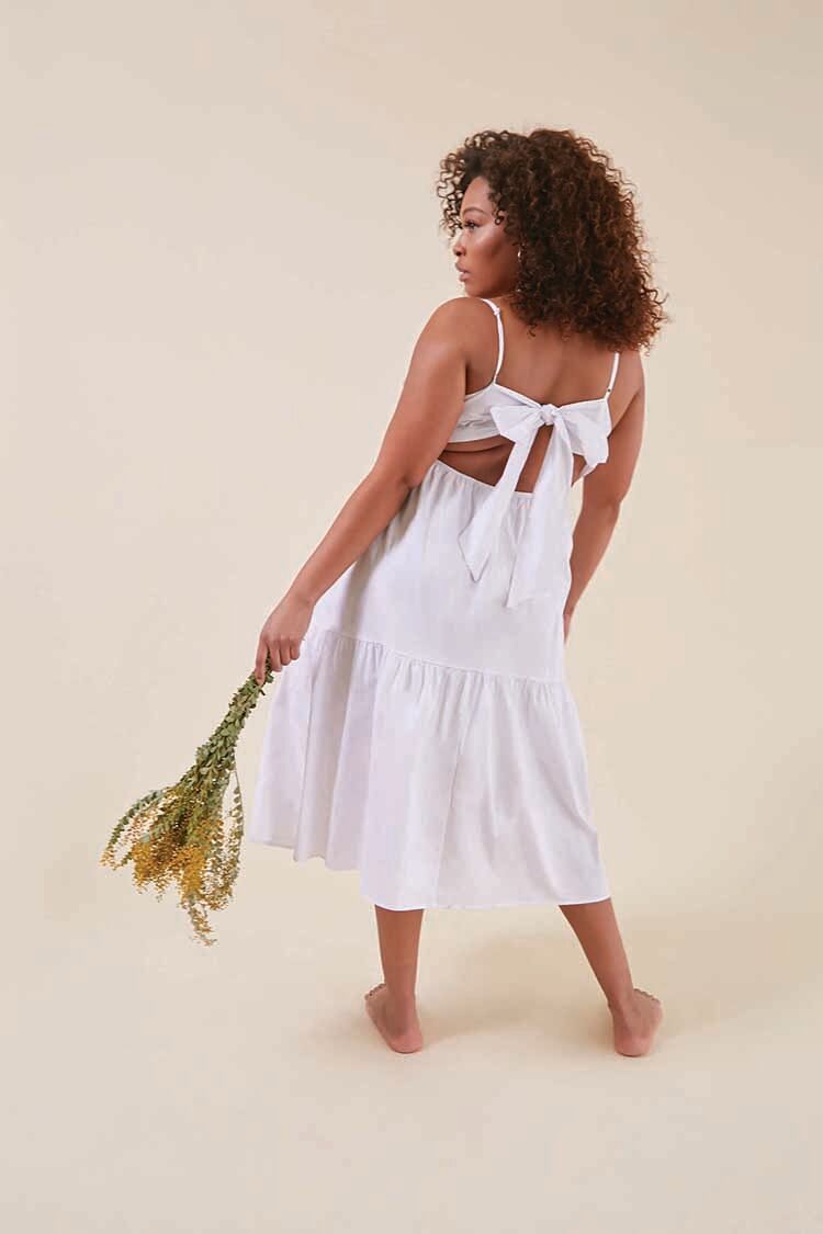 Plus Size Knotted Cutout Dress