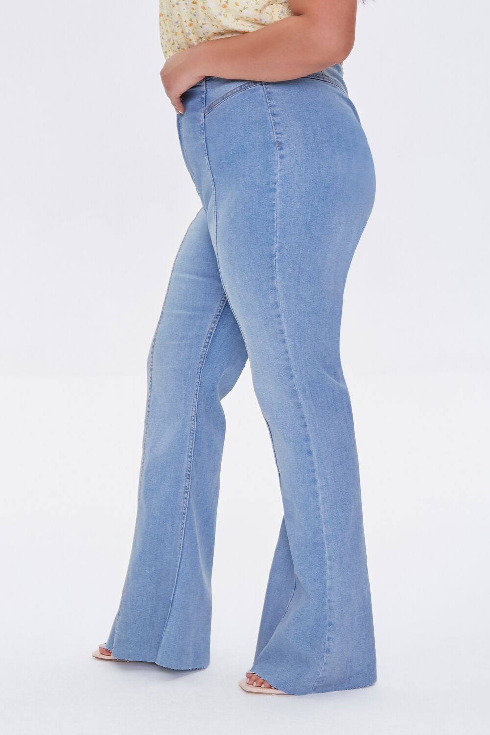 Plus Size High-Rise Flare Jeans