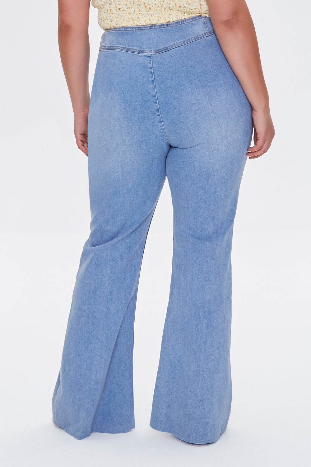 Plus Size High-Rise Flare Jeans