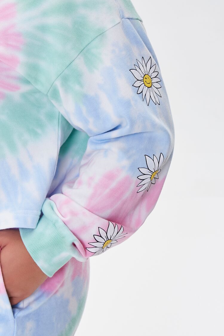 Plus Size Daisy Graphic Tie-Dye Pullover