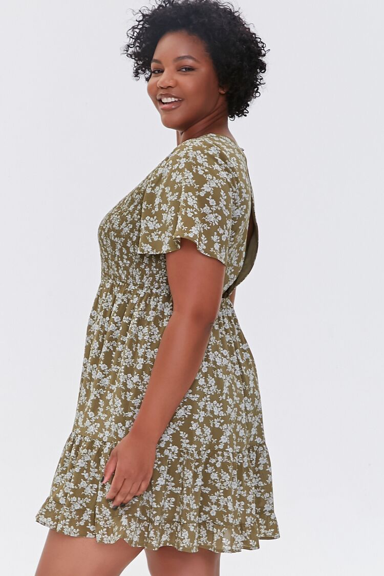 Plus Size Floral Bell-Sleeve Dress