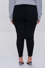 Plus Size Basic Skinny Jeans