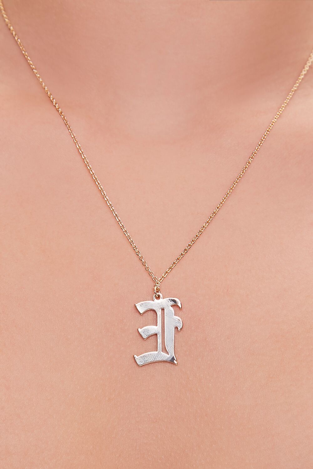 Initial Pendant Chain Necklace