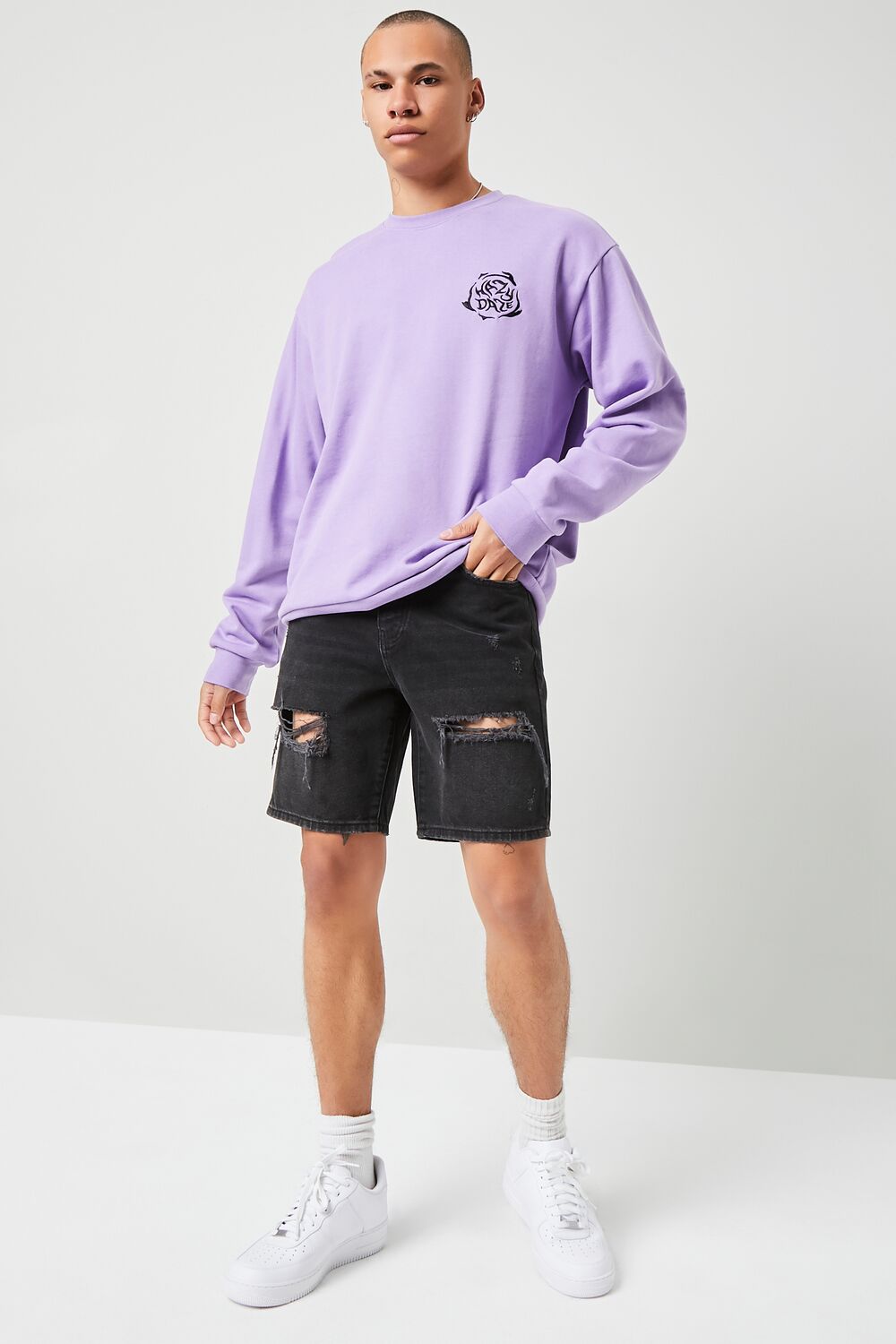 Embroidered Hazy Daze Tee