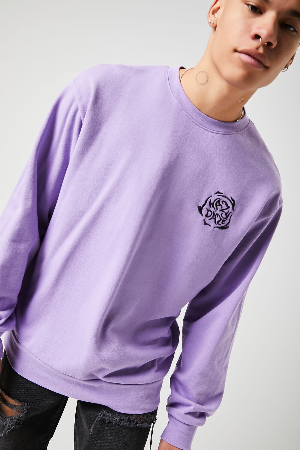 Embroidered Hazy Daze Tee