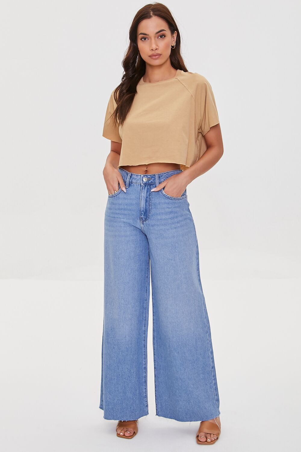 Raglan-Sleeve Cropped Tee