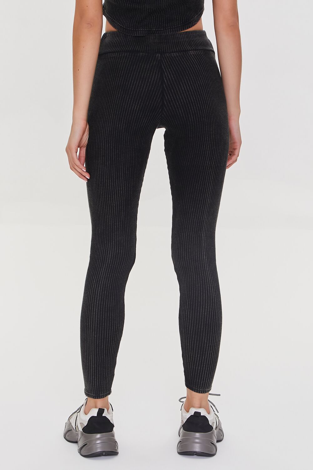 Ribbed Knit Button Leggings