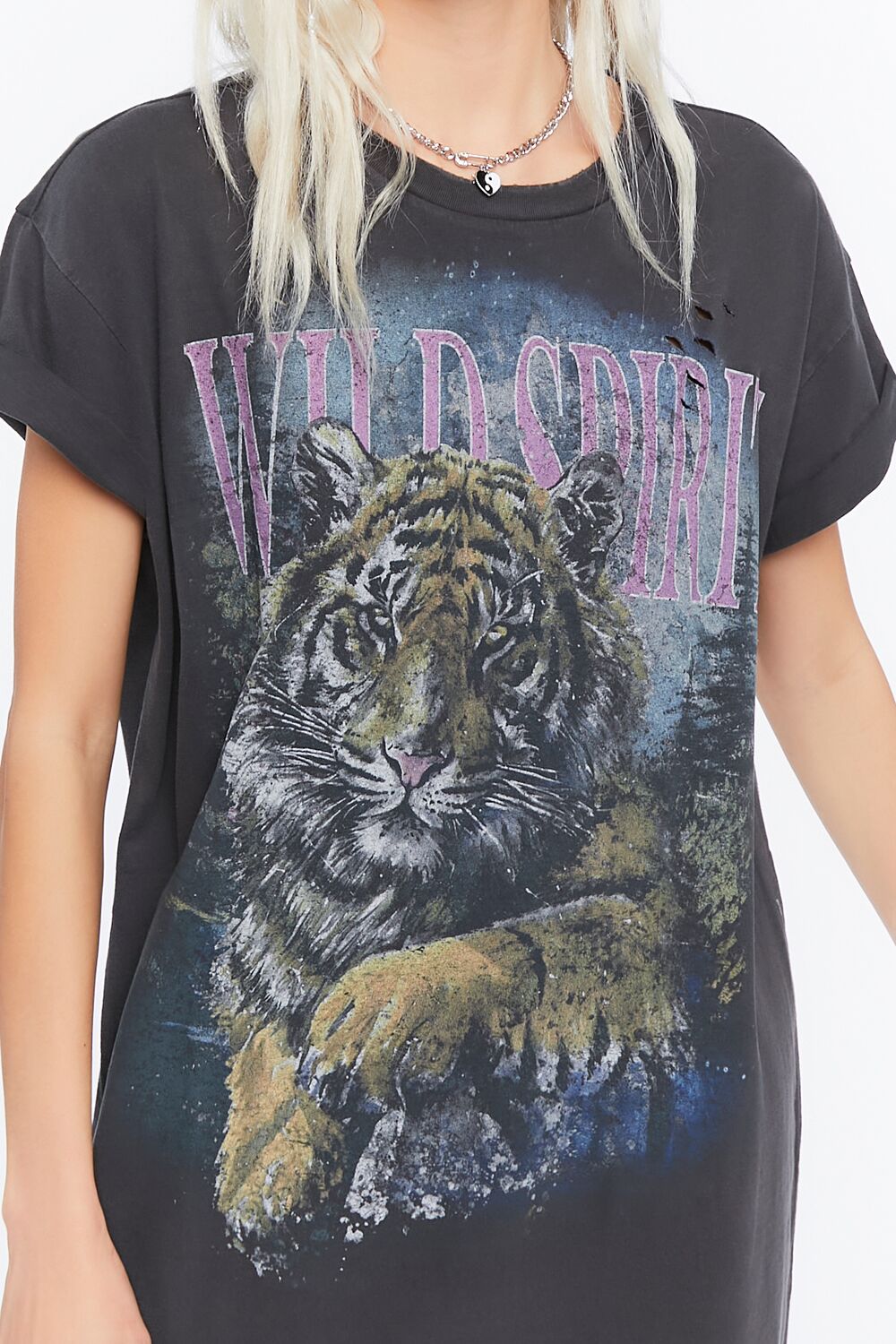 Wild Spirit Graphic T-Shirt Dress