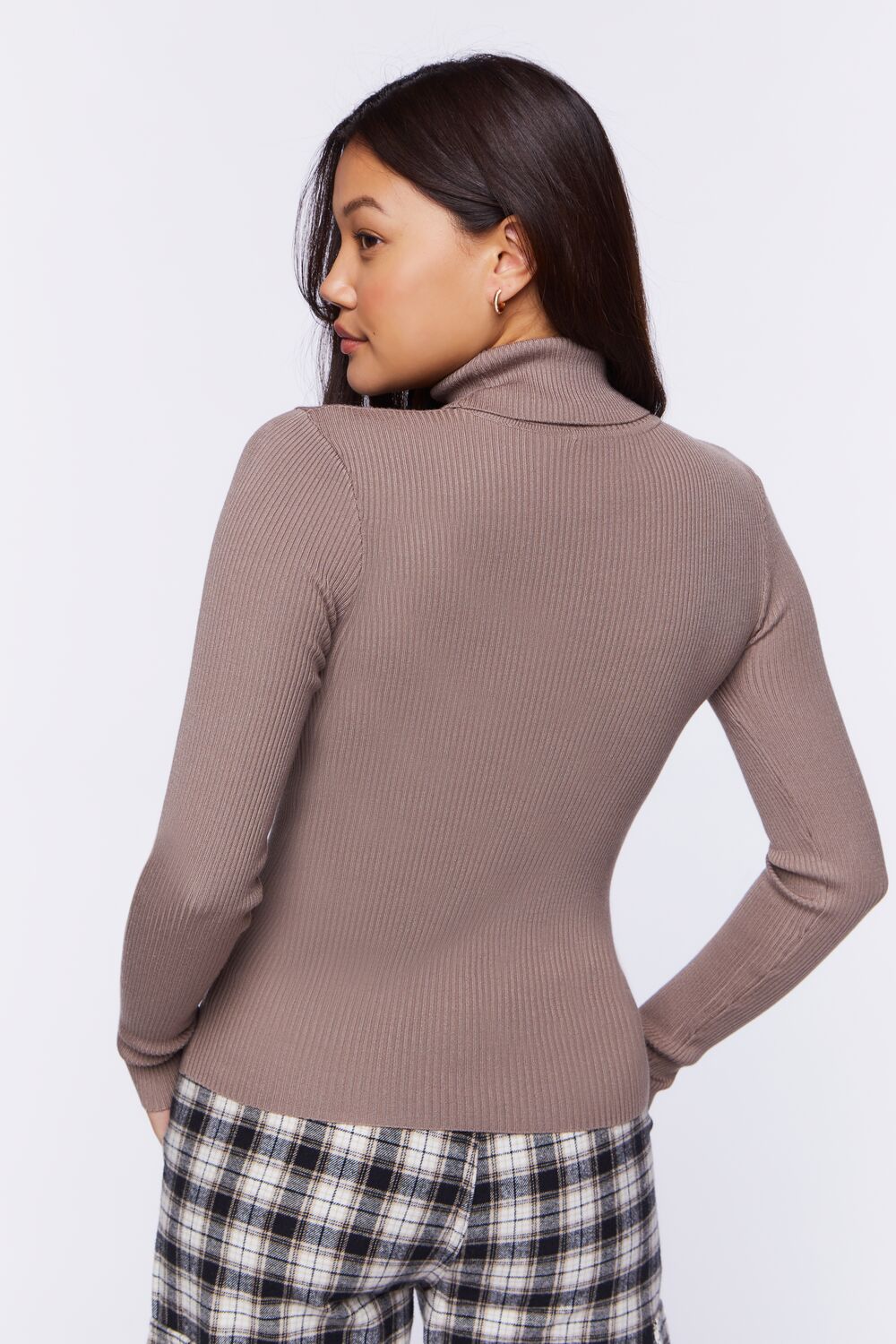 Ribbed Turtleneck Sweater-Knit Top