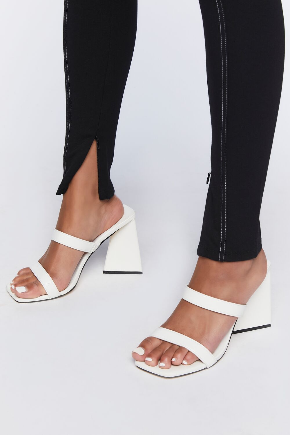 Topstitched Split-Hem Leggings