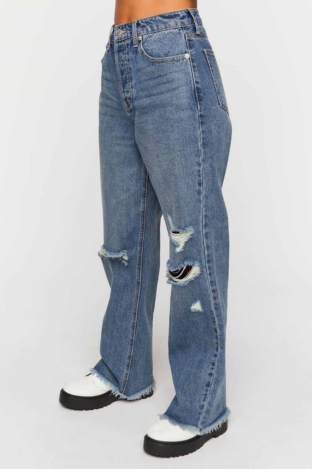 Distressed 90s-Fit Jeans