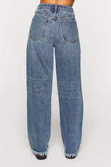 Distressed 90s-Fit Jeans