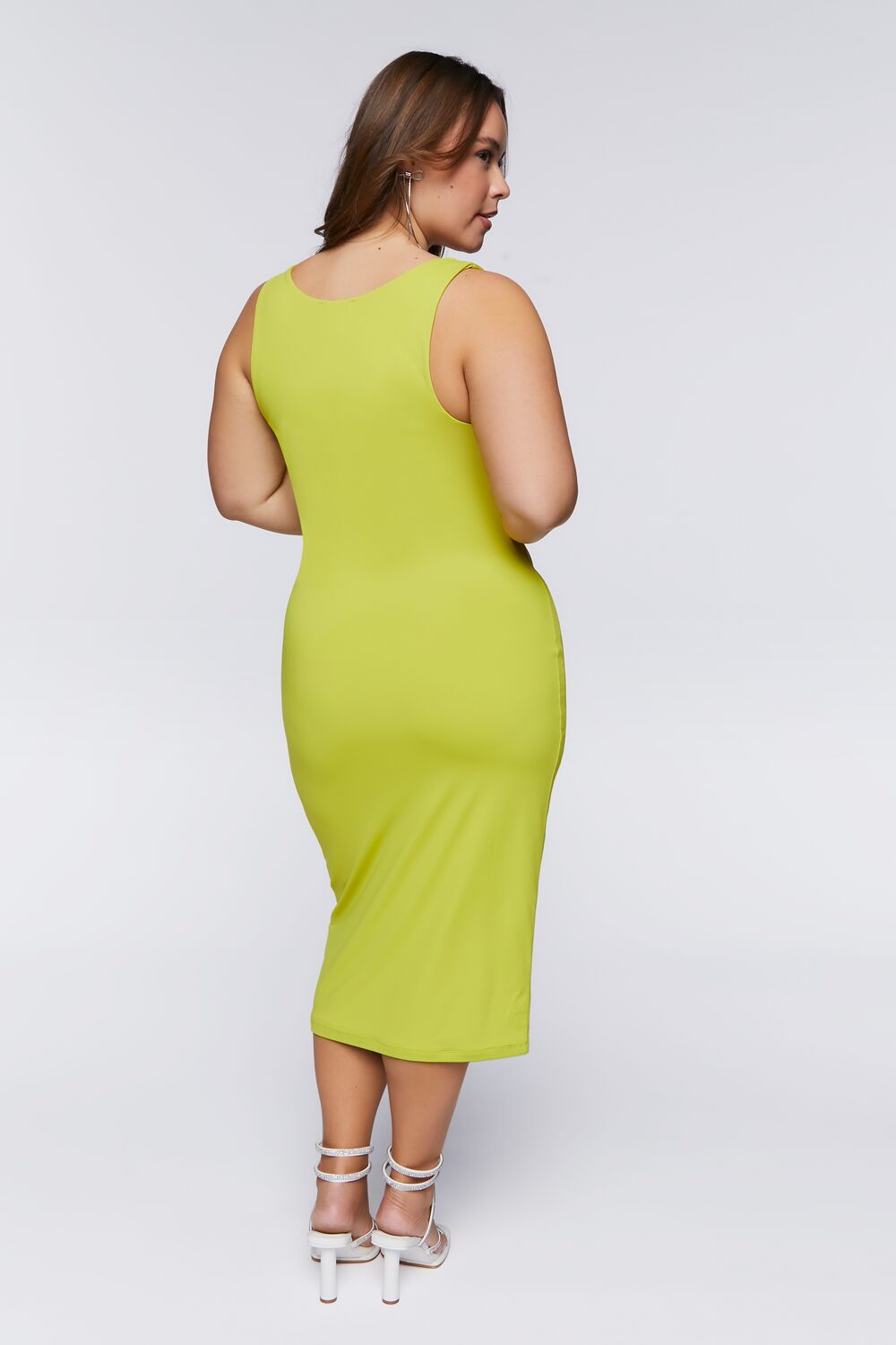 Plus Size Sleeveless Midi Dress