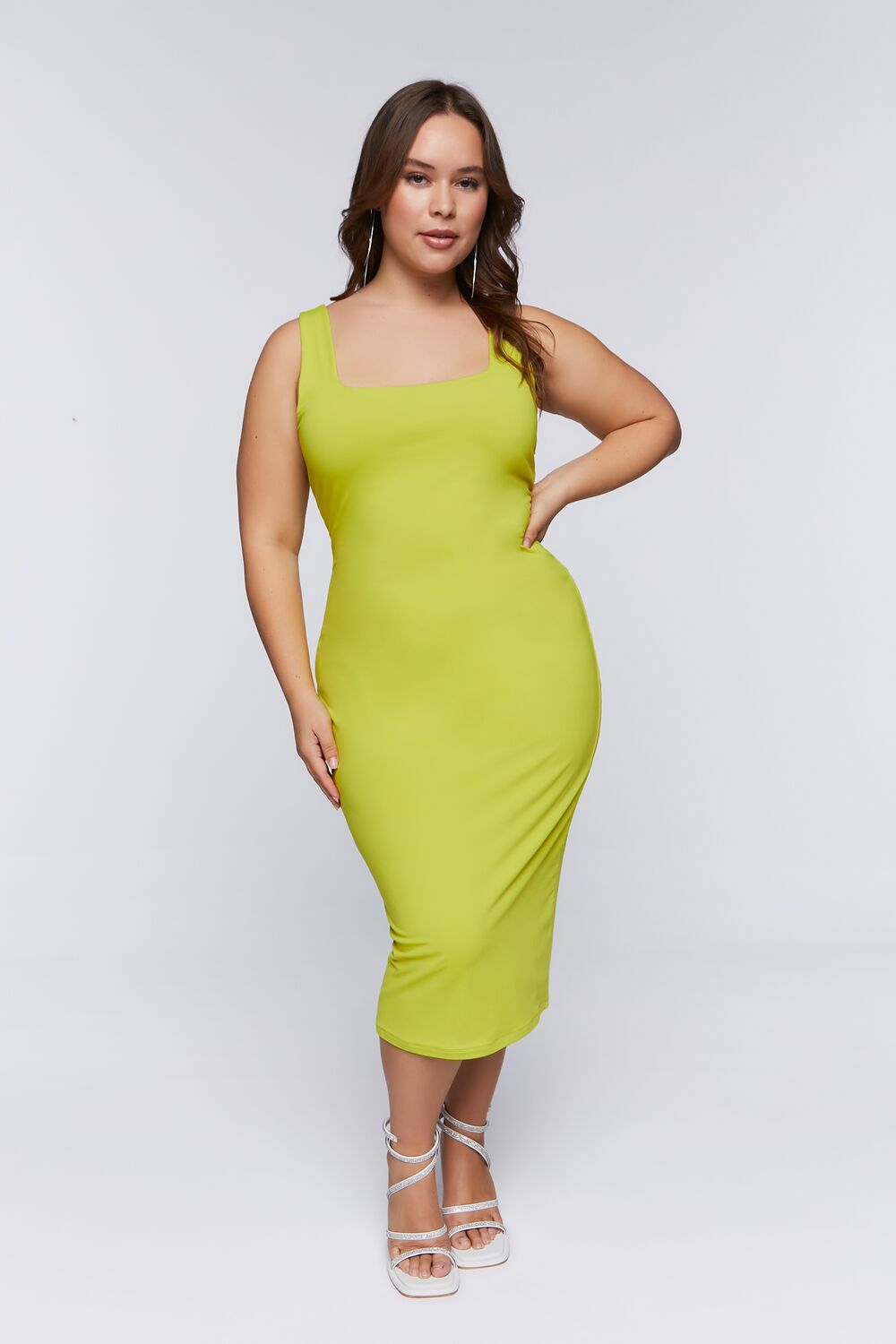 Plus Size Sleeveless Midi Dress