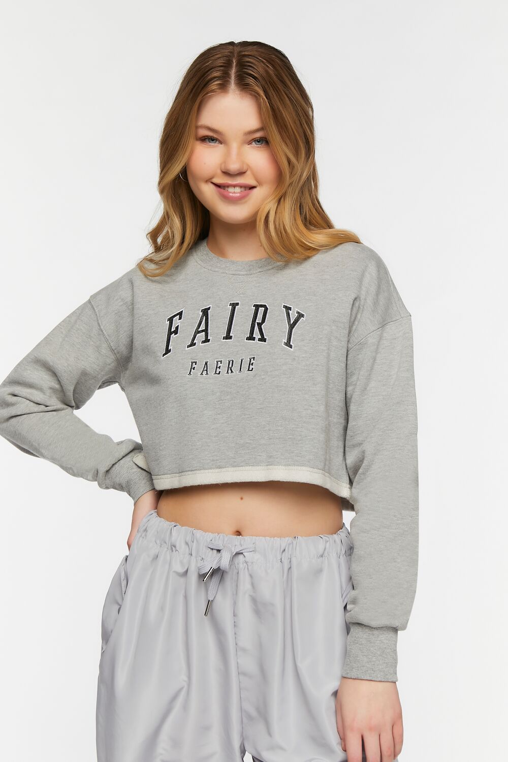 Fairy Cropped Graphic Pullover