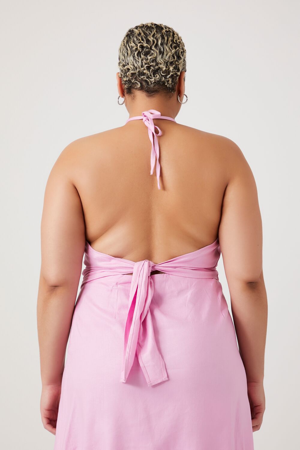 Plus Size Knotted Halter Top