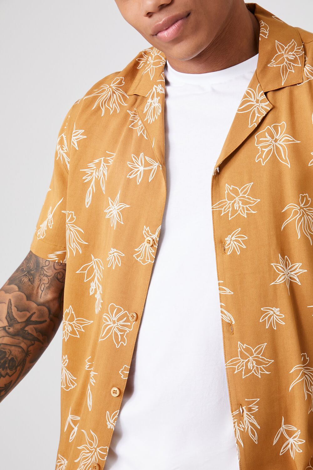 Floral Line Art Graphic Shirt