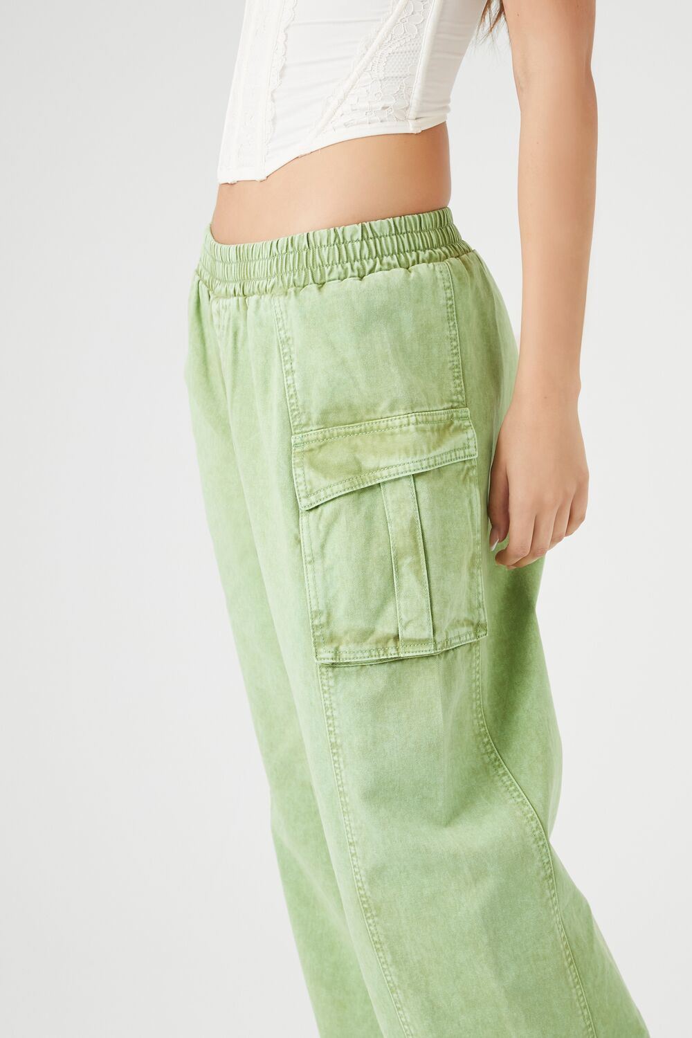 Wide-Leg Cargo Pants