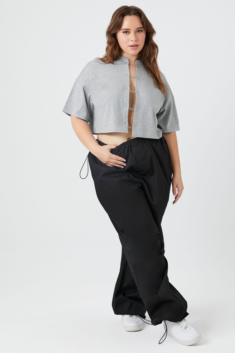 Plus Size Chain Cutout Tee