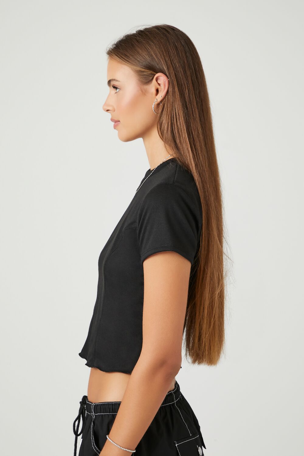 Seamed Lettuce-Edge Cropped Tee