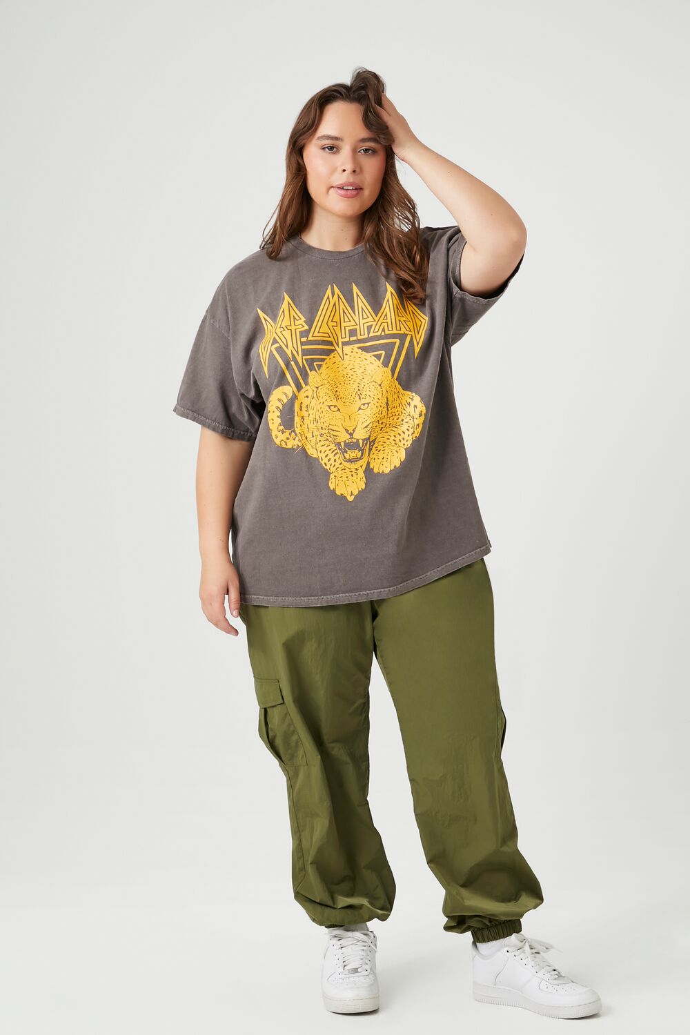 Plus Size Def Leppard Graphic Tee
