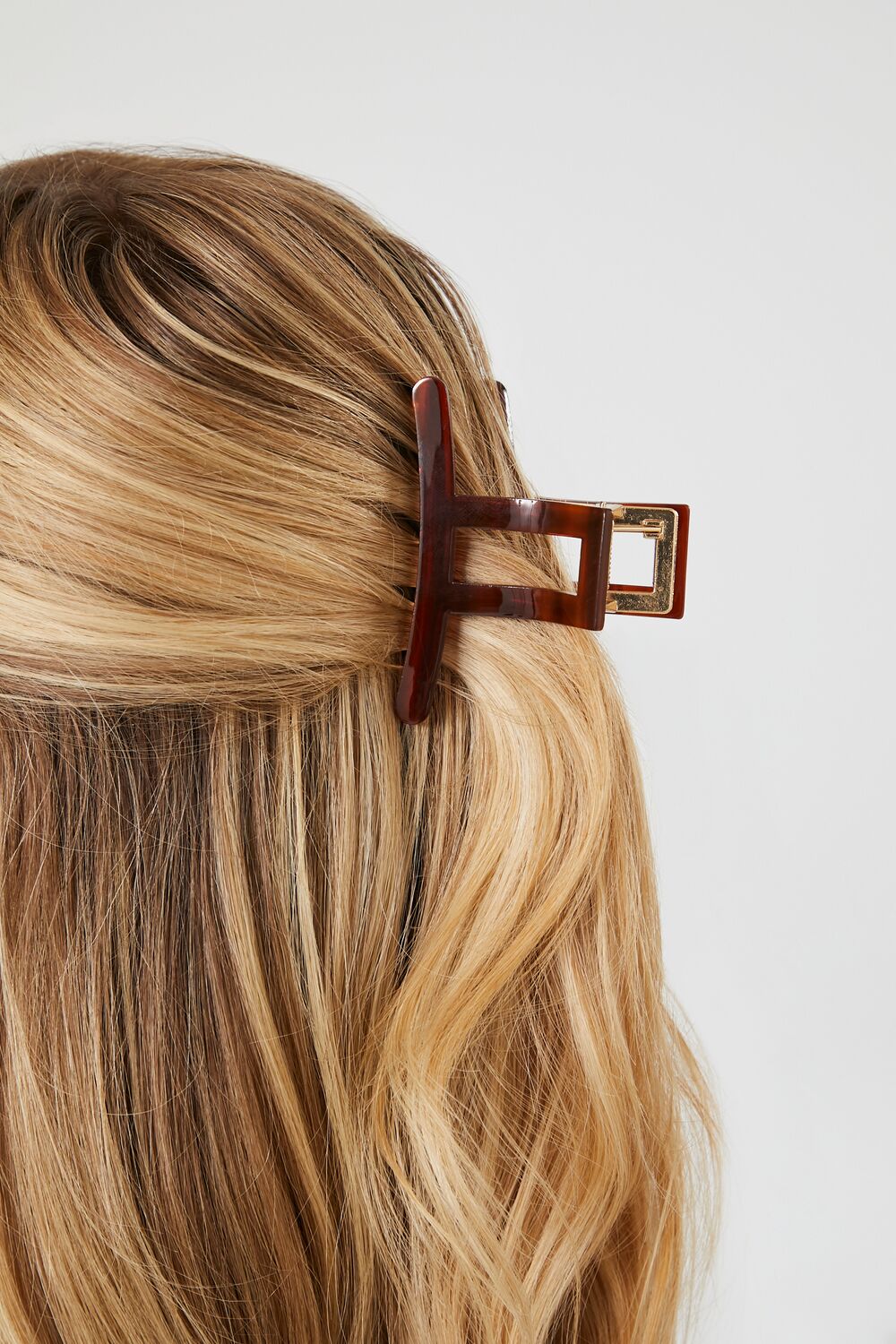 Cutout Claw Hair Clip