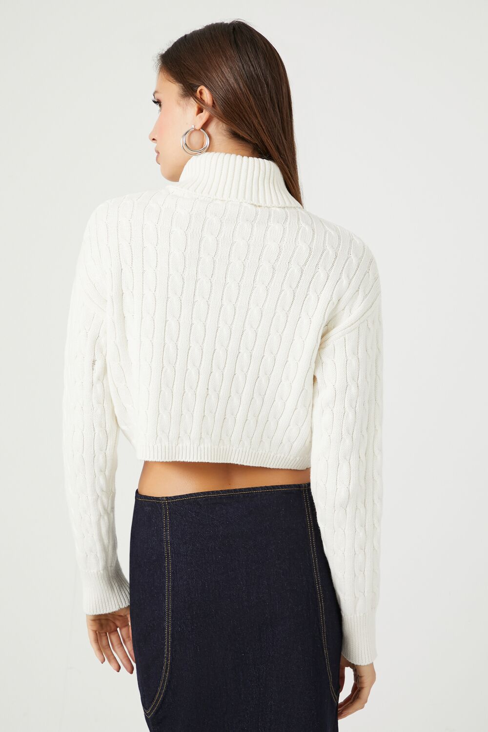 Cable Knit Turtleneck Cropped Sweater
