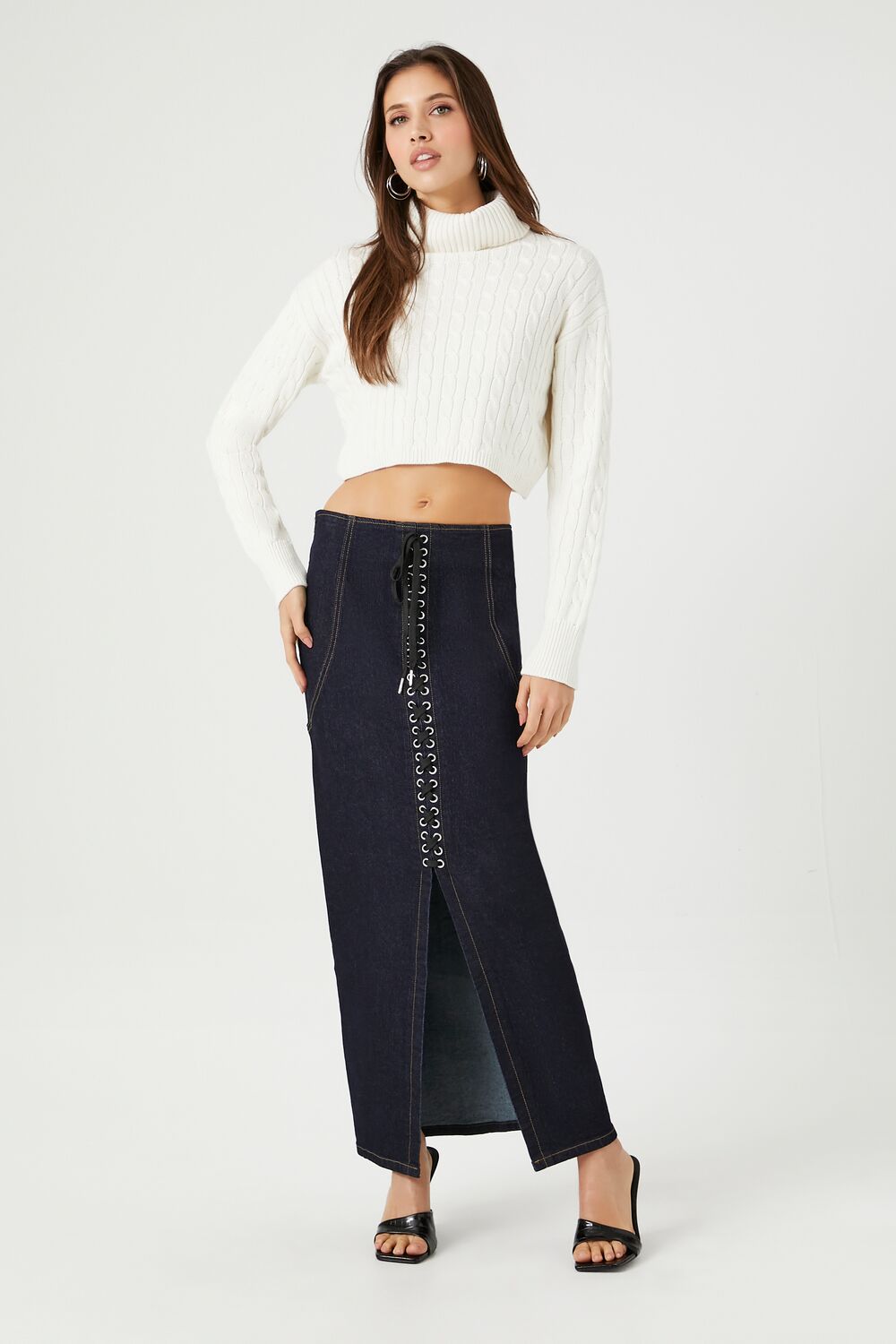 Cable Knit Turtleneck Cropped Sweater