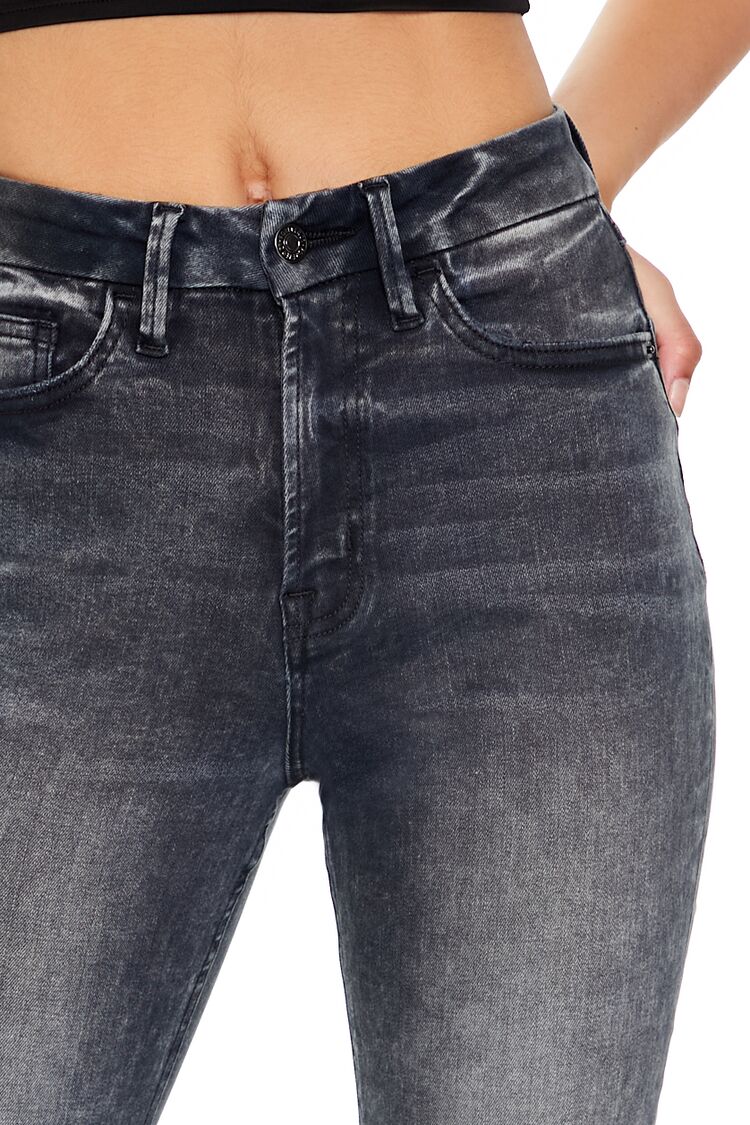 Curvy High-Rise Straight Jeans