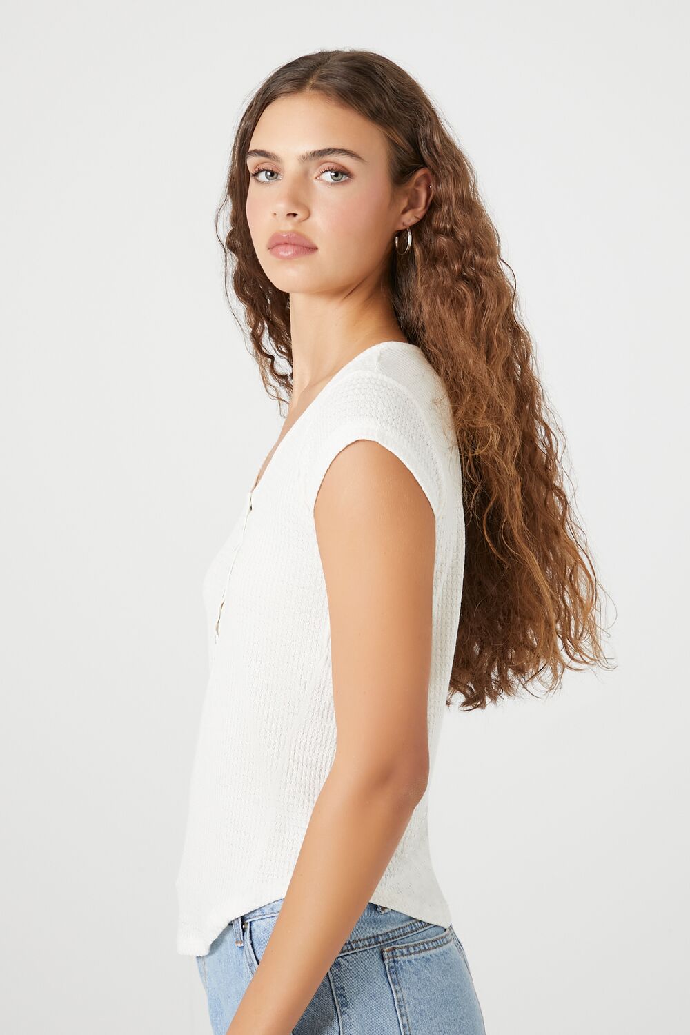 Curved-Hem Thermal Henley Top