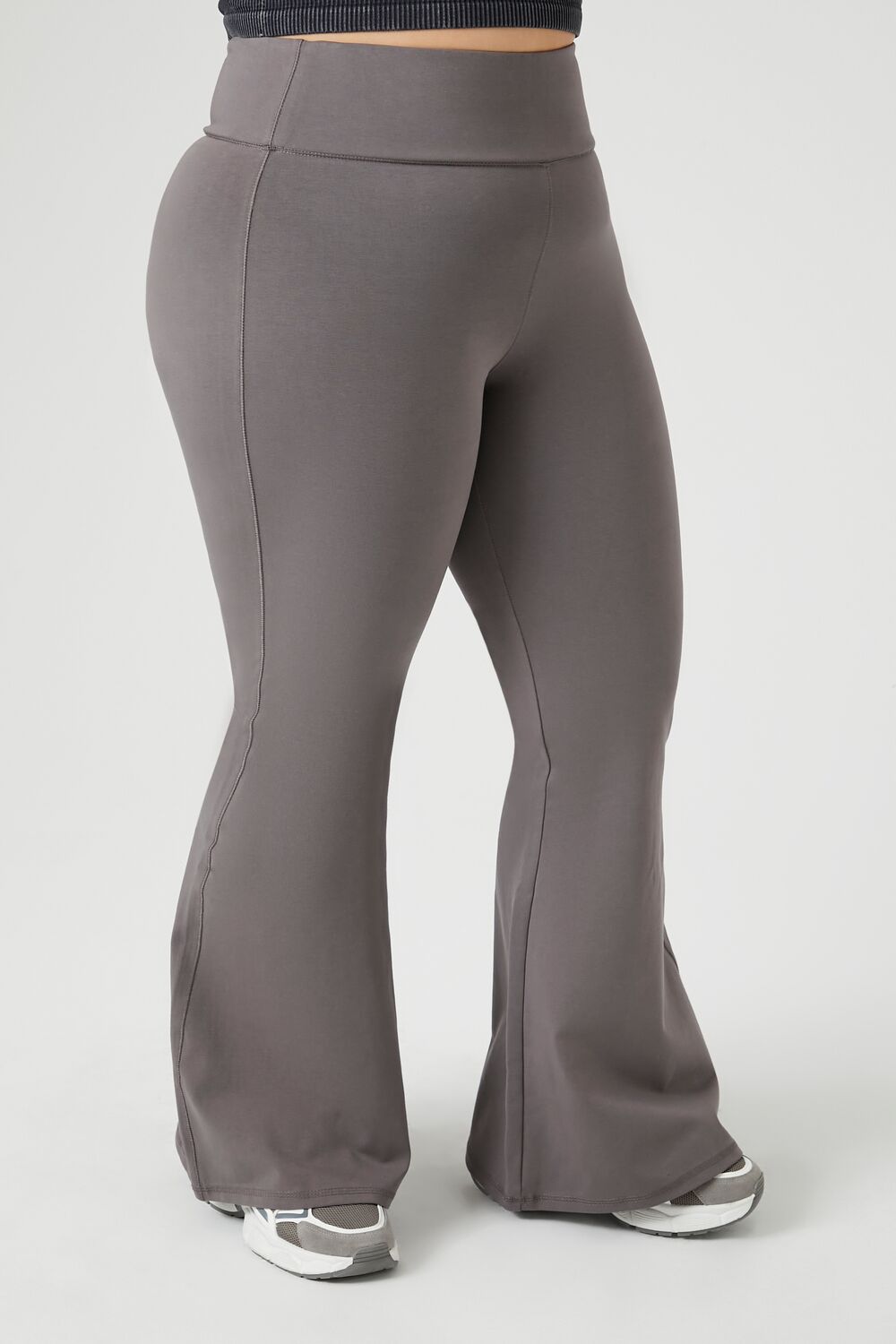 Plus Size High-Rise Flare Leggings