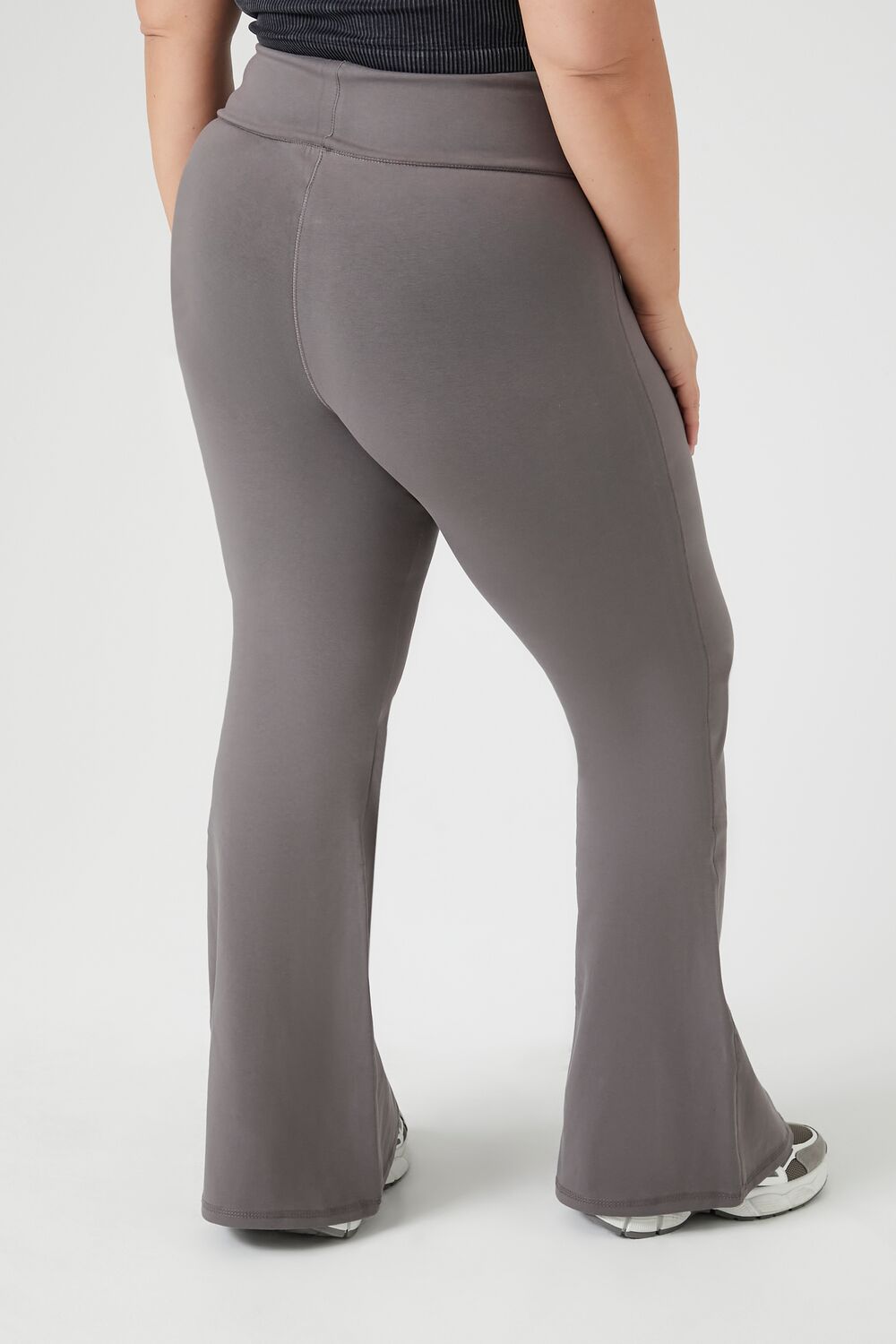 Plus Size High-Rise Flare Leggings