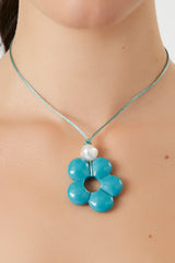 Faux Pearl Flower Pendant Necklace