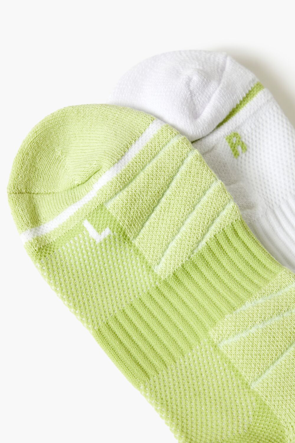 Textured Crew Socks Set - 2 pack