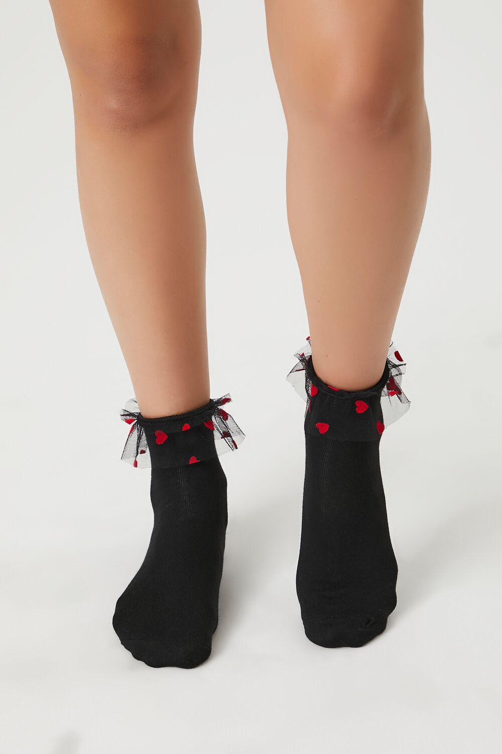 Heart Ruffle Crew Socks