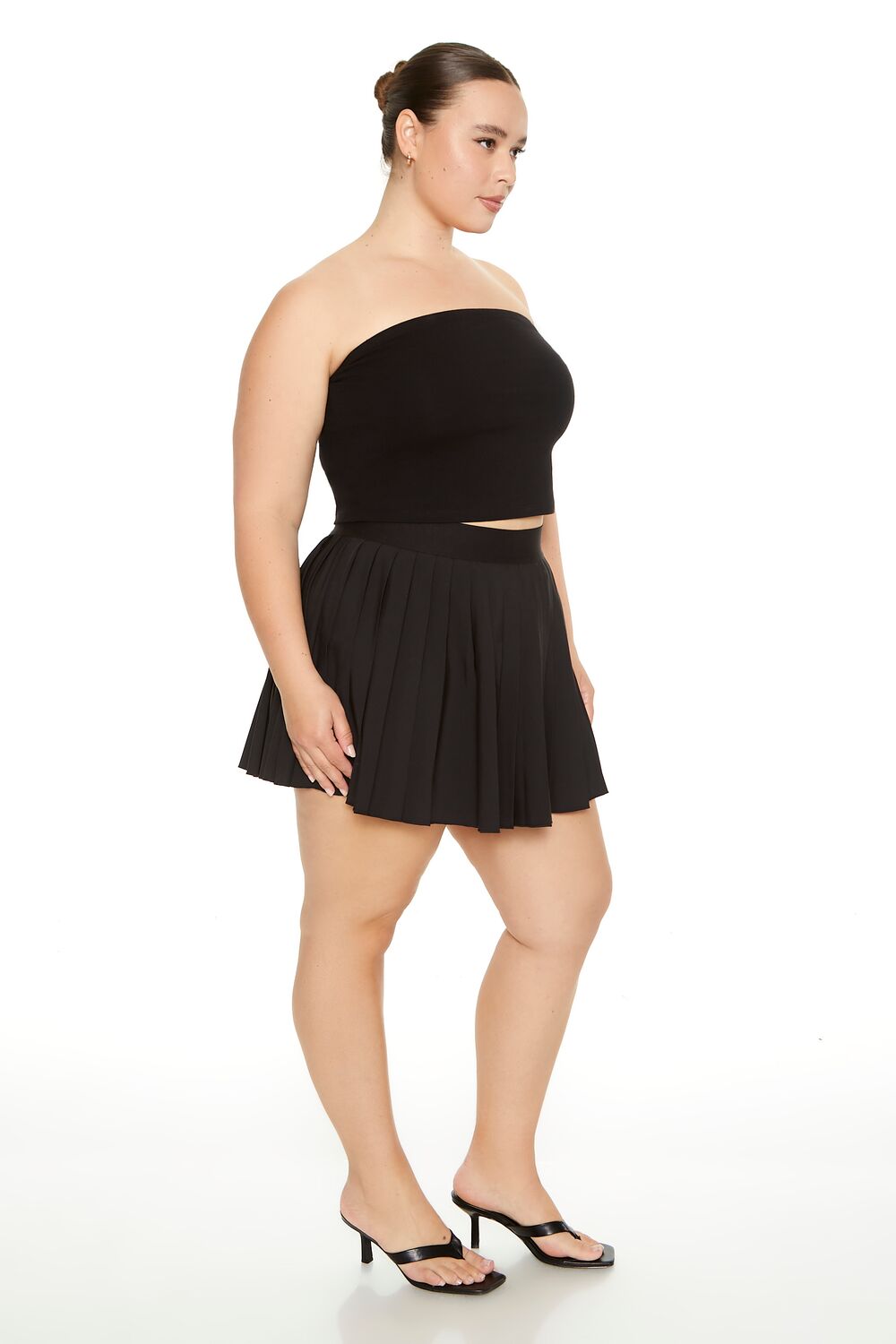 Plus Size Pleated Mini Skort