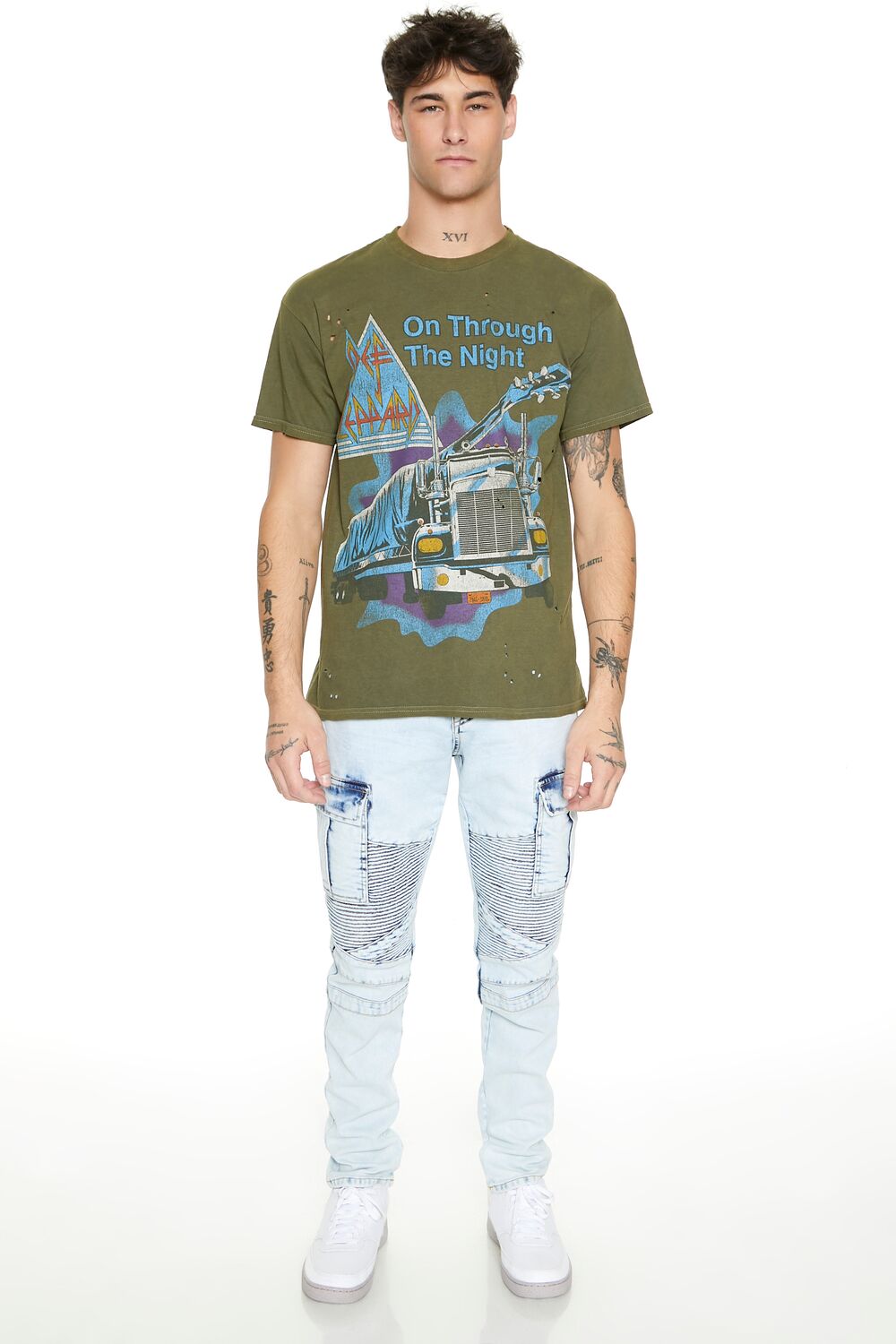 Distressed Def Leppard Graphic Tee