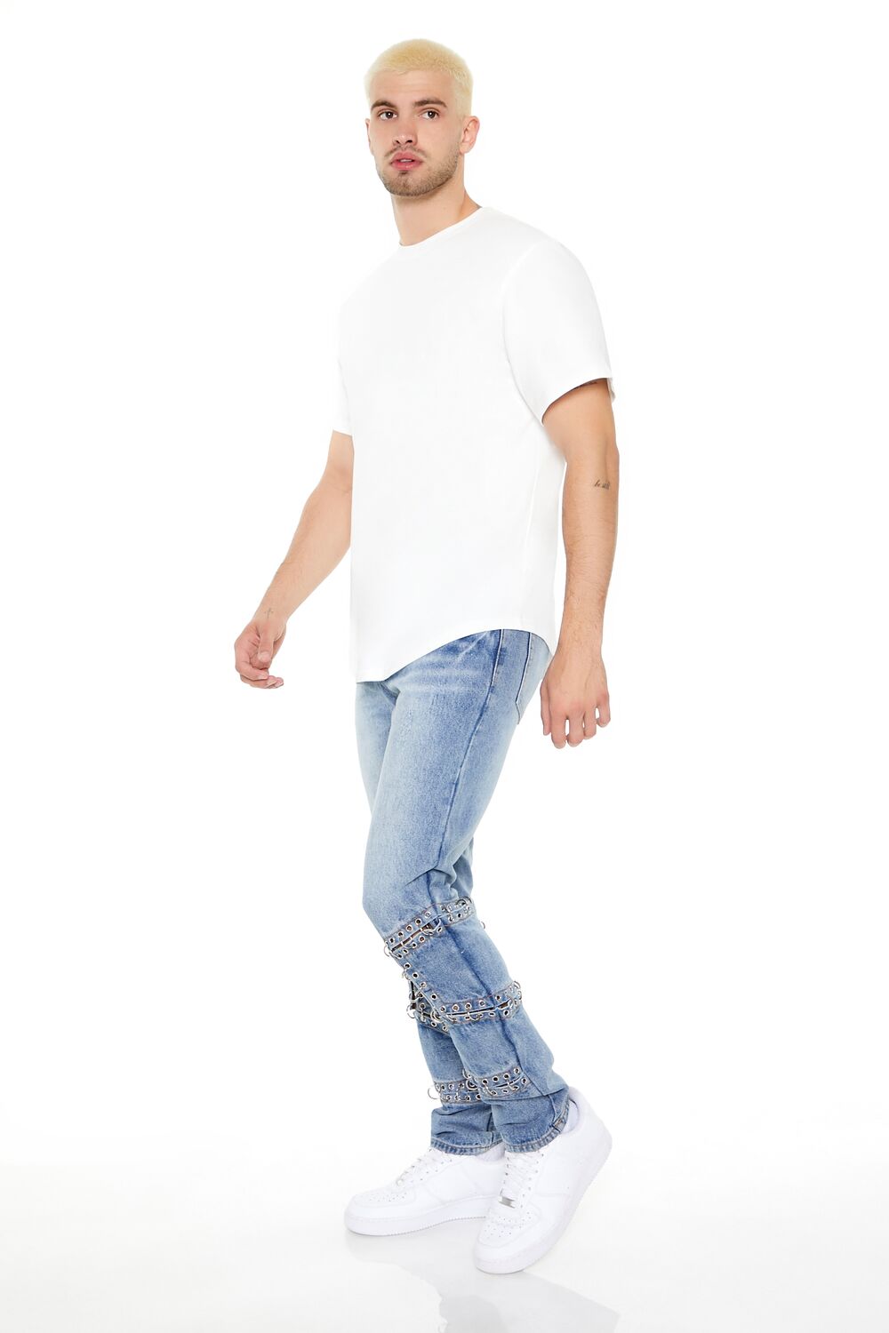 Grommet Cutout Slim-Fit Jeans