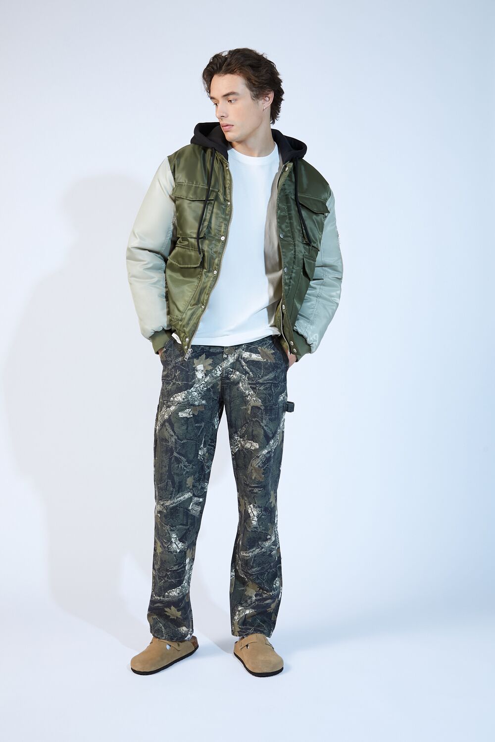 Leaf Print Mid-Rise Straight Pants