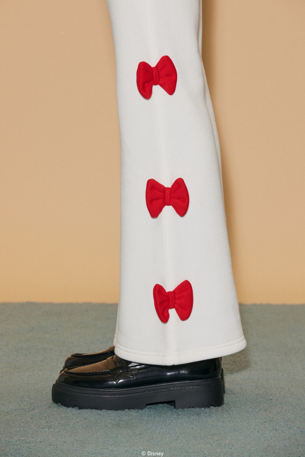 Disney Minnie Mouse Bow Sweatpants