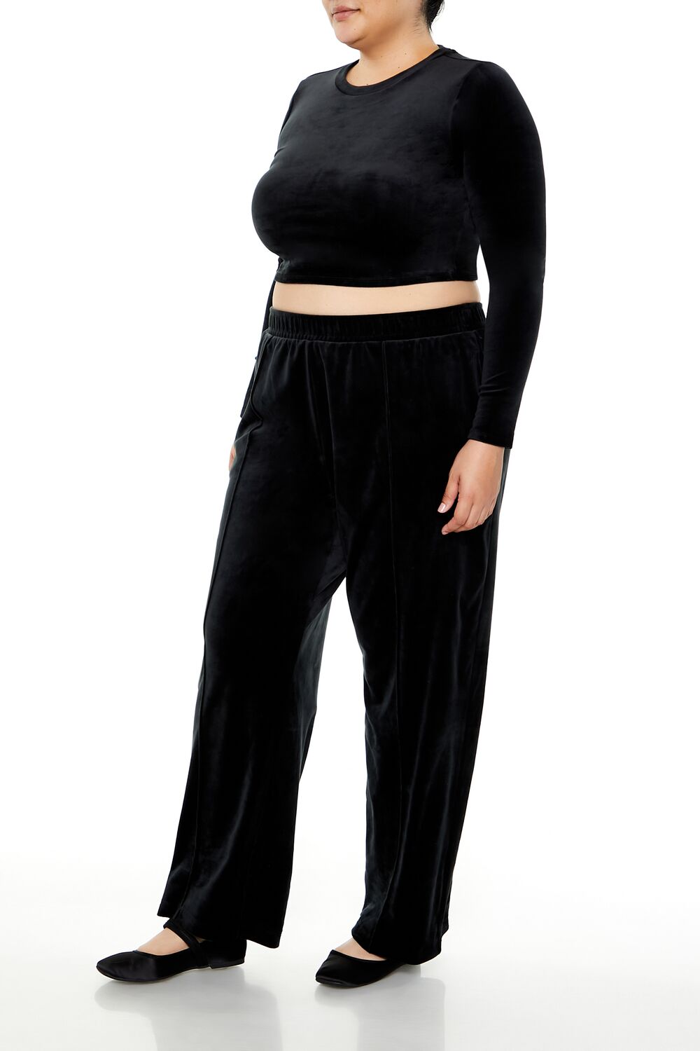 Plus Size Velour High-Rise Joggers