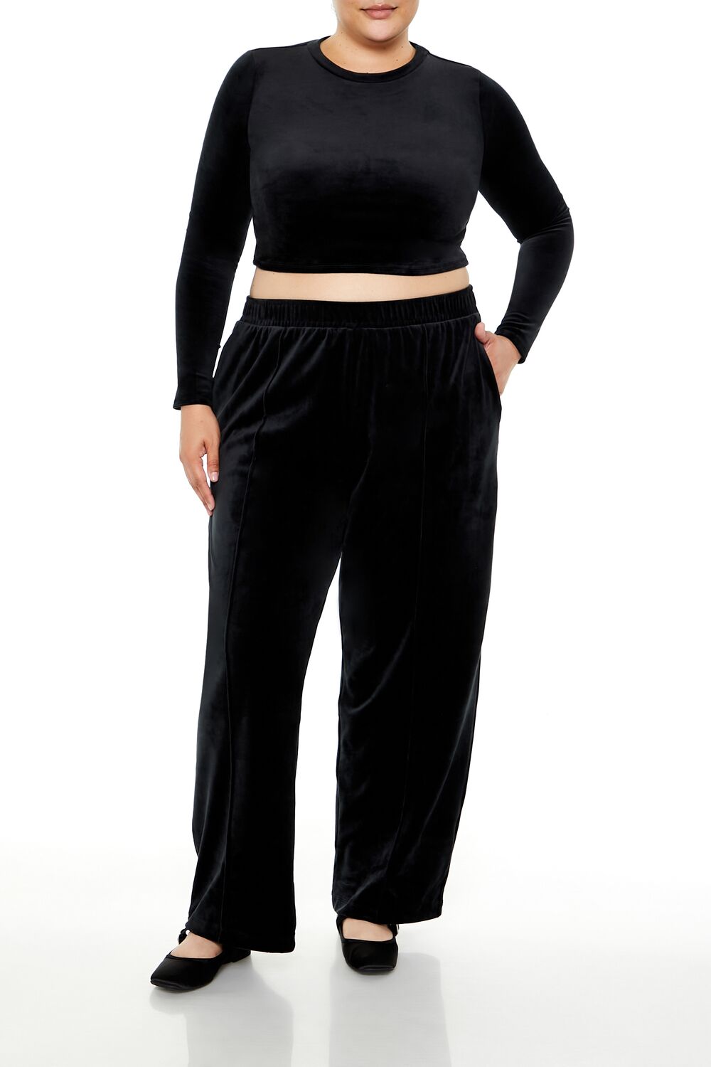 Plus Size Velour High-Rise Joggers