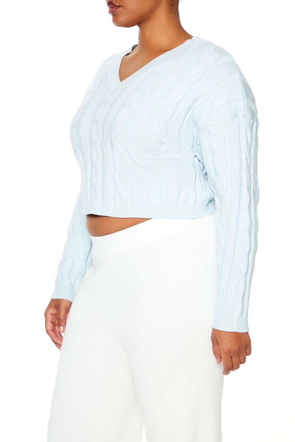 Plus Size Cropped Cable Knit Sweater